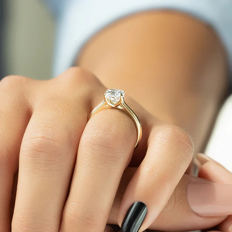  The Solitaire Lexie Cushion Moissanite Ring 18k Yellow Gold 004