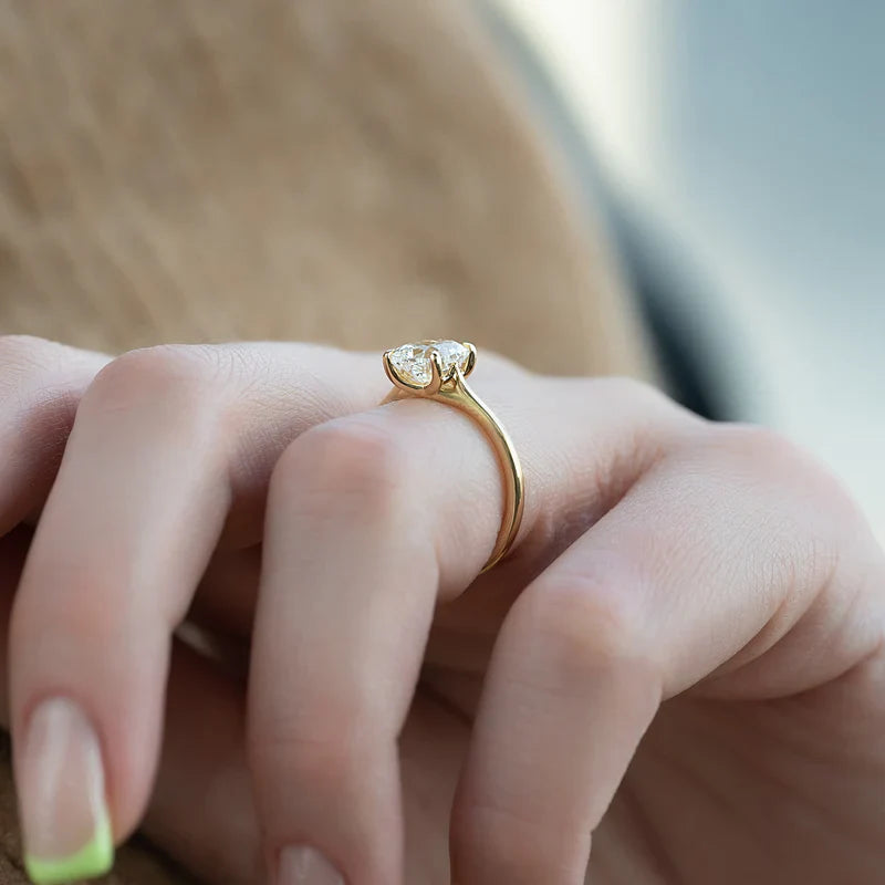  The Solitaire Lexie Cushion Moissanite Ring 18k Yellow Gold 005 Final
