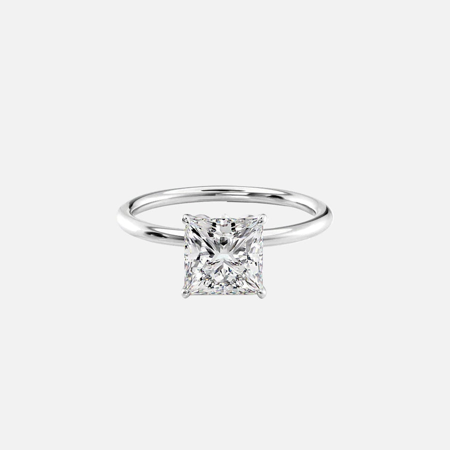  The Solitaire Lily Princess Moissanite Ring 18k White Gold 001