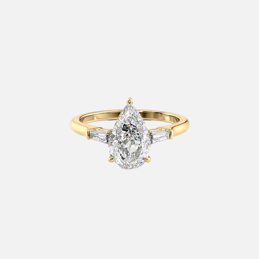  The Solitaire Liv Pear Lab Diamond Ring 18k Yellow Gold 001