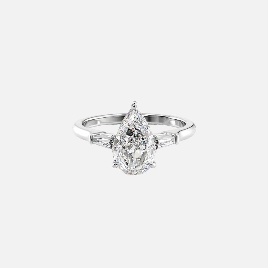  The Solitaire Liv Pear Moissanite Ring 18k White Gold 001