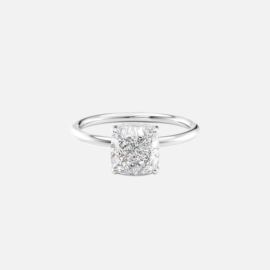  The Solitaire Low Profile Kamellie Cushion Moissanite Ring 18k White Gold 001