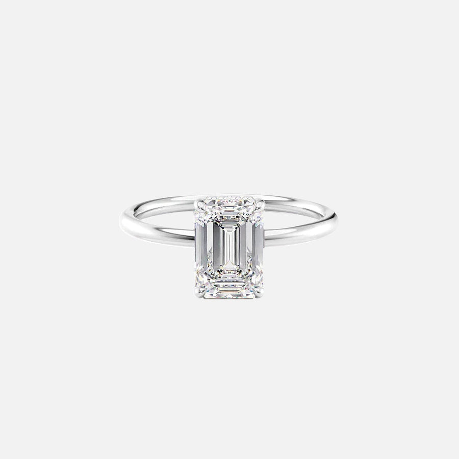  The Solitaire Low Profile Kamellie Emerald Lab Diamond Ring 14k White Gold 001