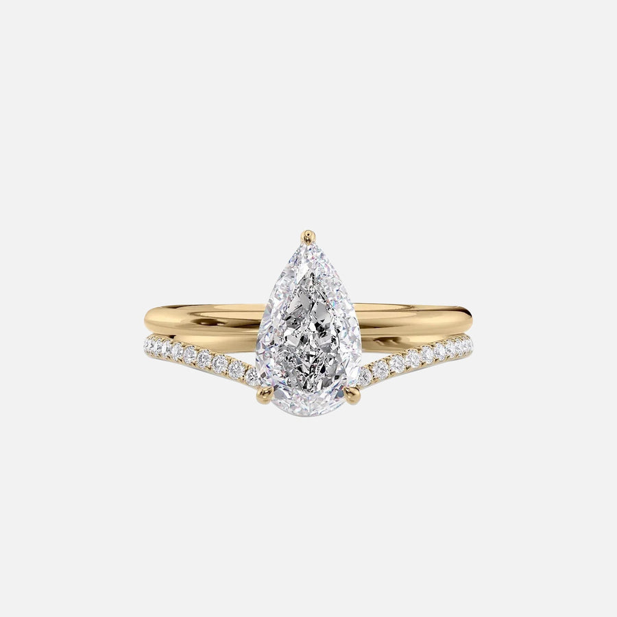  The Solitaire Low Profile Kamellie Pear Lab Diamond Ring 18k Yellow Gold 003