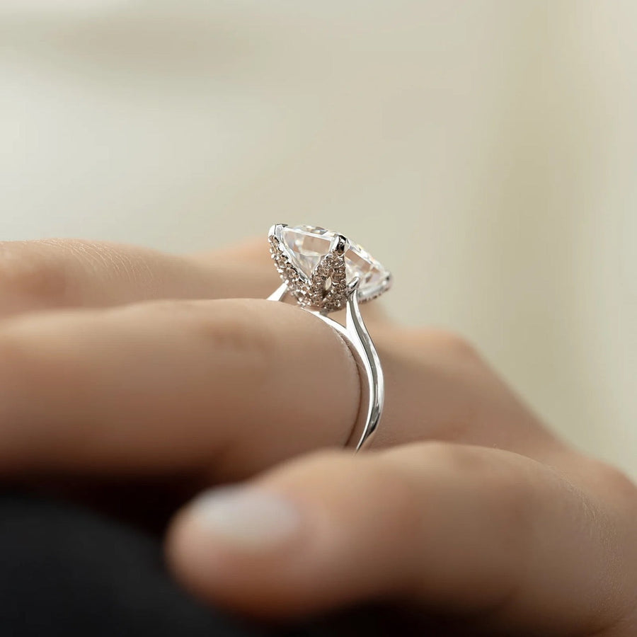  The Solitaire Madison Radiant Lab Diamond Ring 18k White Gold 004 Final