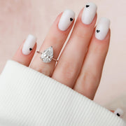  The Solitaire Maia Pear Moissanite Ring 18k White Gold 003