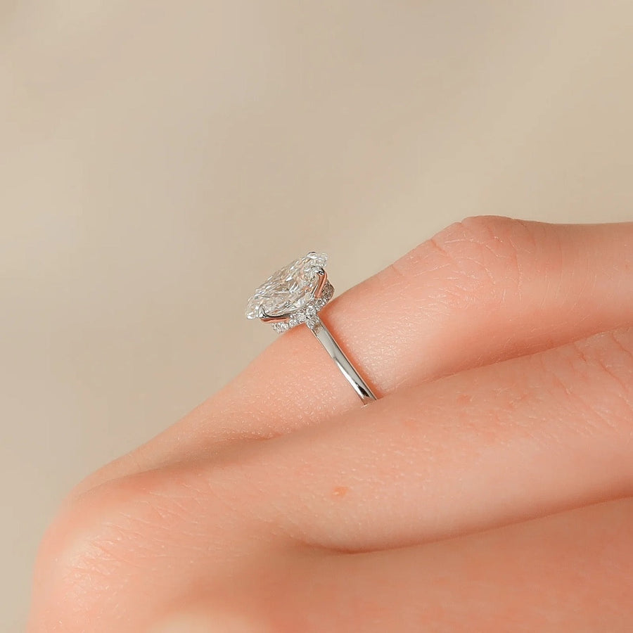  The Solitaire Nelly Oval Lab Diamond Ring 18k White Gold 003