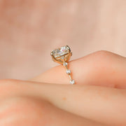  The Solitaire Penelope Cushion Lab Diamond Ring 18k Yellow Gold 004
