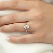  The Solitaire Petal Kamellie Radiant Lab Diamond Ring 18k Rose Gold 003
