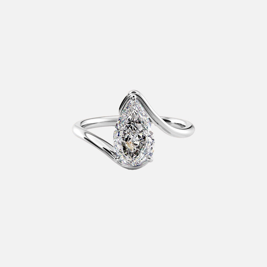  The Solitaire Skyler Pear Moissanite Ring 18k White Gold 001