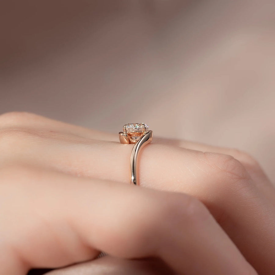  The Solitaire Skyler Round Moissanite Ring 14k Rose Gold 004 Final