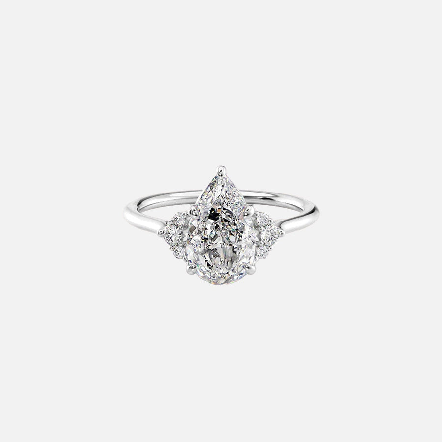  The Victoria Pear Moissanite Ring 18k White Gold 001