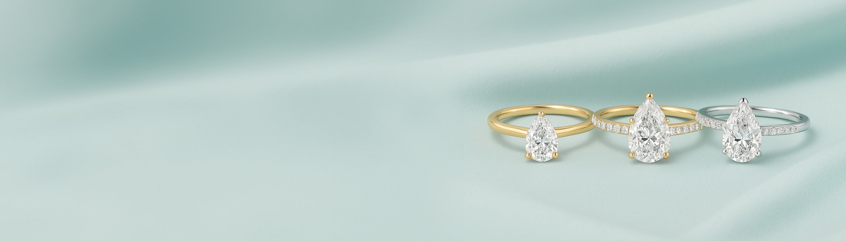 Pear Cut Engagement Rings